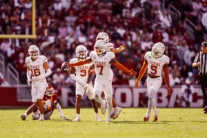 Texas Football defense stops the Razorbacks.